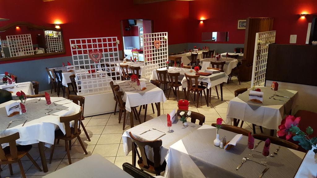 Hotel Restaurant De La Canner Kedange-sur-Canner Exterior photo